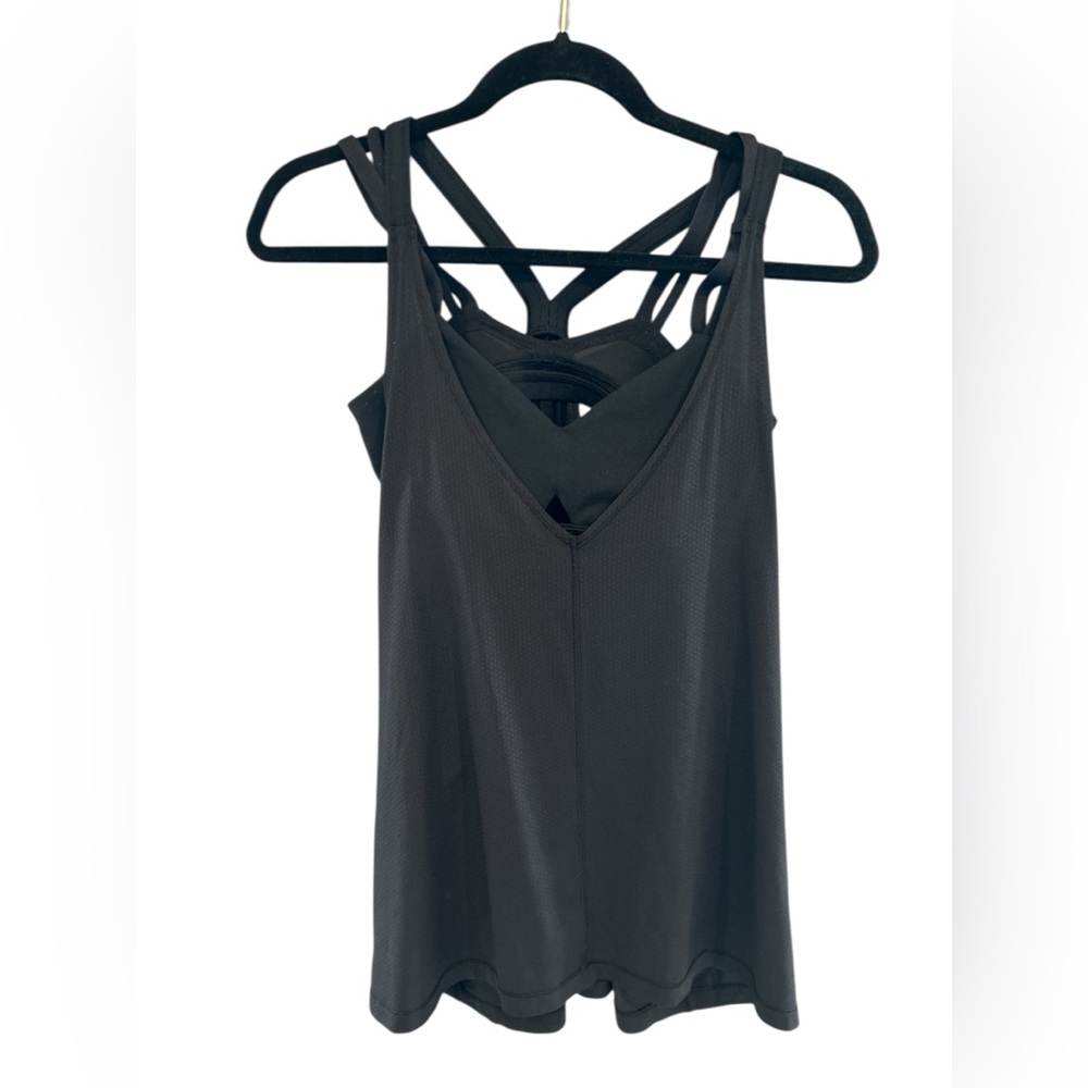 Lululemon tank with attached sports bra